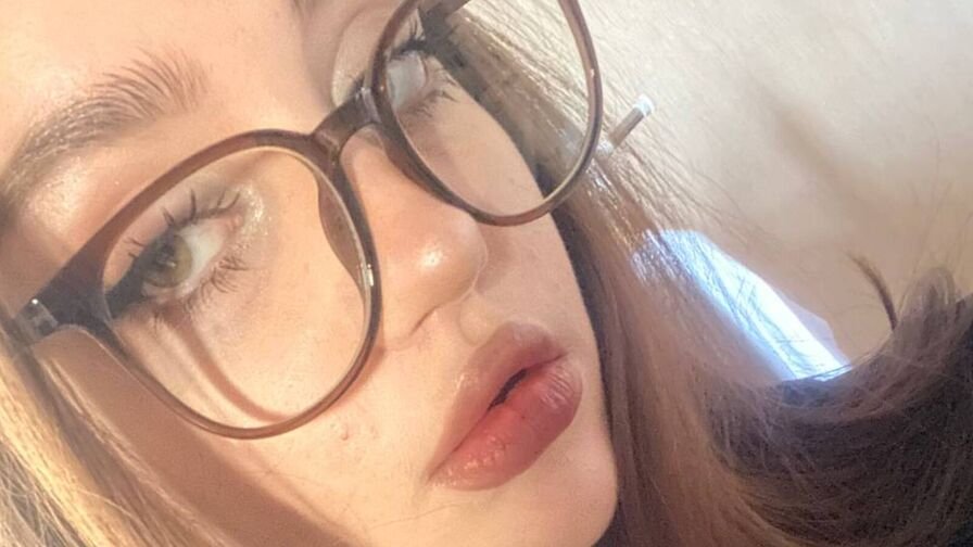 QuennaEmbry